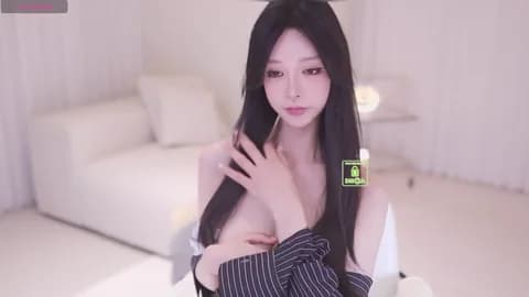 [2026-05-03 13:01] 2Zoe Show (33m)