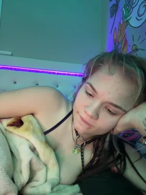 [2026-03-06 06:08] Cutiepiespanks Show (35m)