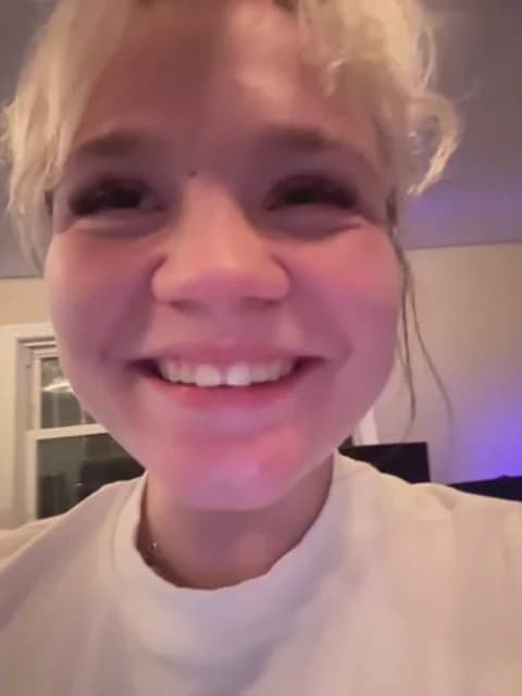 [2026-05-24 04:59] Cutiepiespanks Show (32m)