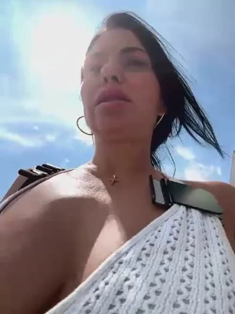 [2026-06-04 09:54] KimKelly13 Show (52m)