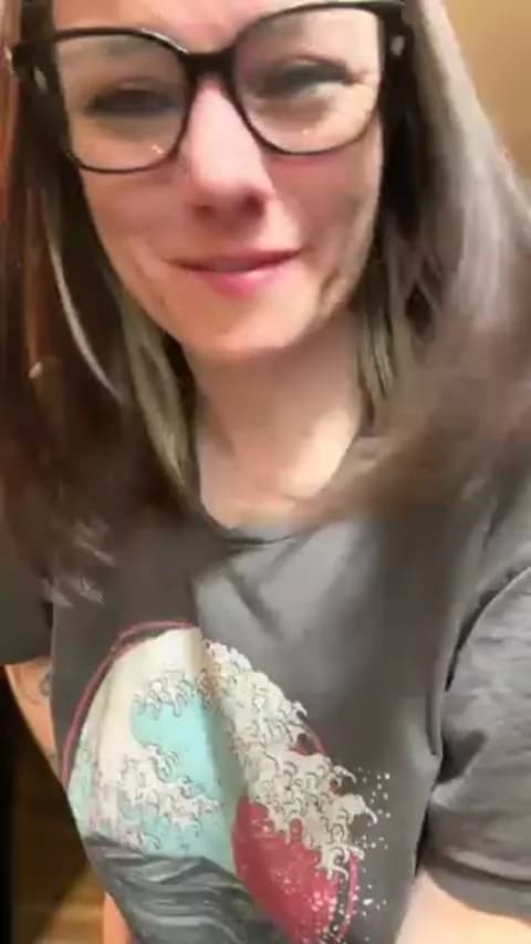 [2026-04-26 04:22] LadyLena1 Show (49m)