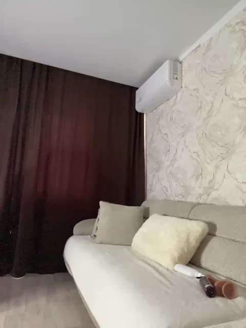 [2026-03-14 10:08] LolaFox Show (69m)