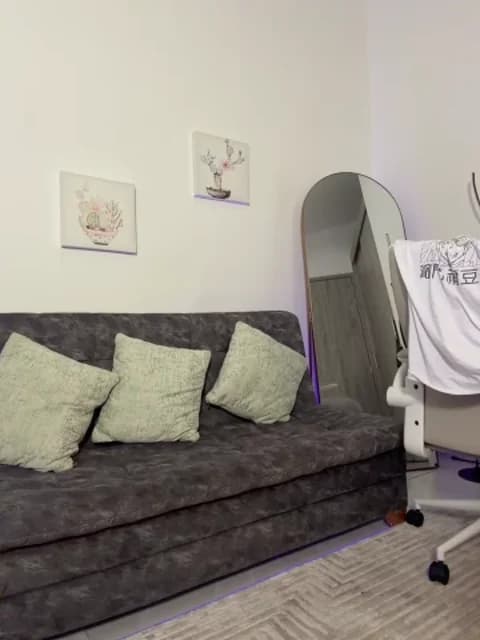 [2026-04-22 07:40] Megan_lu2 Show (49m)