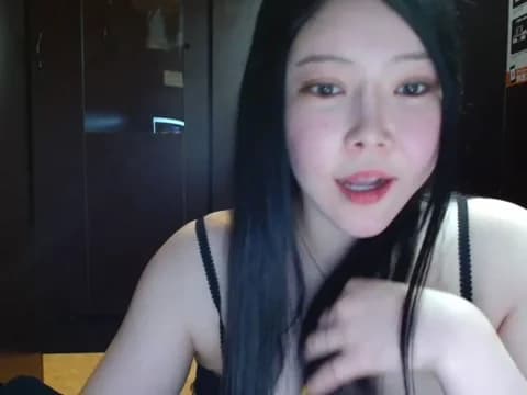 [2026-01-15 13:53] NATINATU252525 Show (35m)