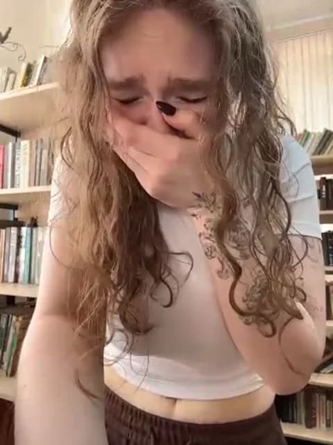 [2026-04-17 11:40] RussianWoman Show (45m)