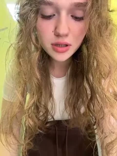 [2026-05-01 10:37] RussianWoman Show (44m)