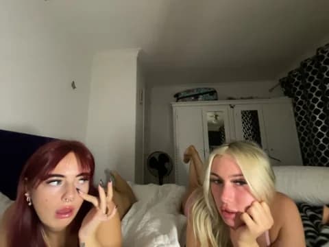 [2026-04-30 01:48] SexySaraxxoo Show (47m)