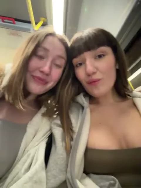 [2026-04-30 21:42] Sophie_Avory Show (38m)