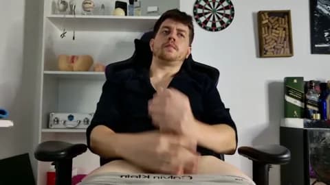 [2026-01-18 08:15] aaronlegend_ Show (61m)