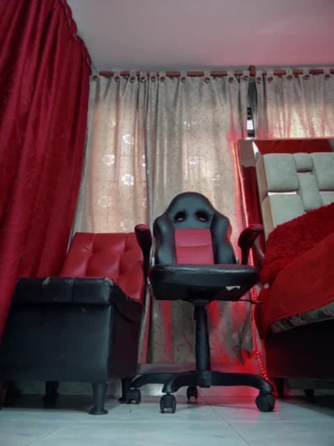 [2026-04-01 12:49] serena_willow Show (42m)