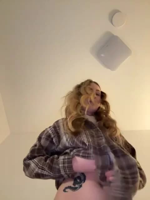 [2026-02-21 22:17] soffy-and-boss Show (94m)