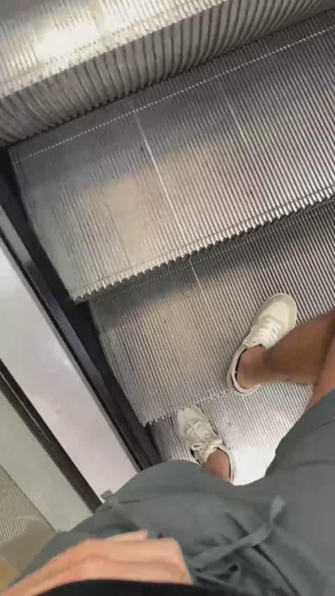 [2026-03-22 21:32] spspdot Show (35m)