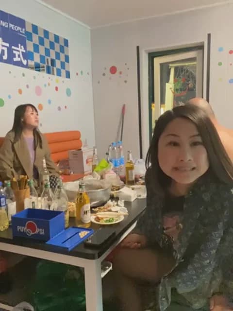 [2026-04-26 14:13] xiaotiantian-10 Show (52m)