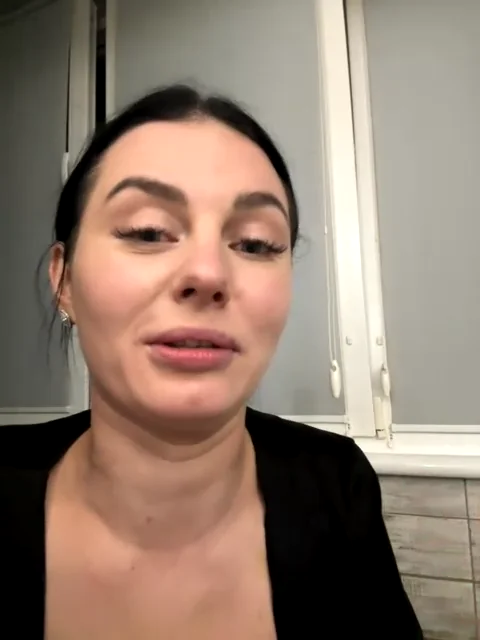 Mishkaa7771 Bongacams recording at 2026-05-06 21:20:00